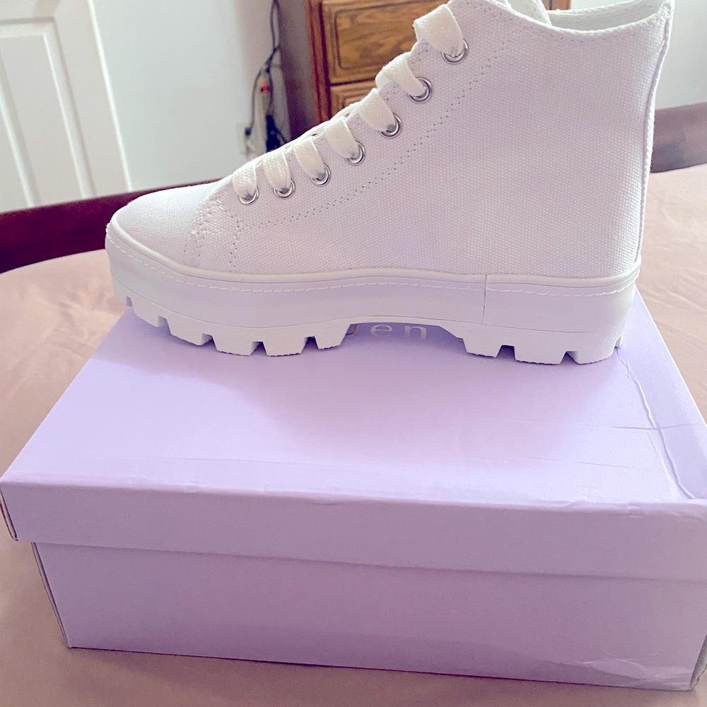 Shoes for girl